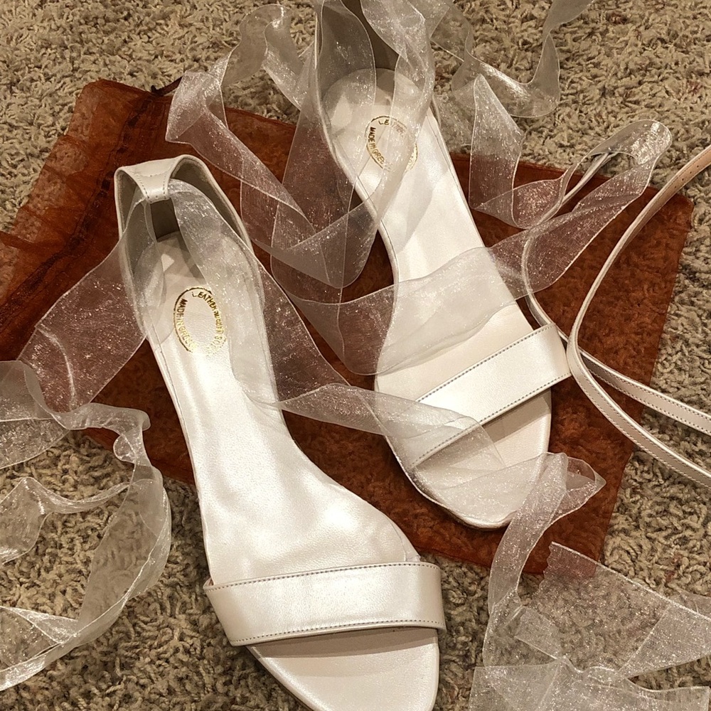 Leather chunky heel - perfect for a wedding.